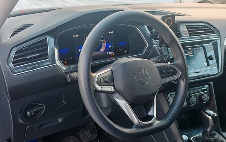 Volkswagen Tiguan II, 2022 год, 2 900 000 рублей, 14 фотография