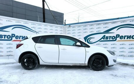 Opel Astra J, 2011 год, 587 000 рублей, 6 фотография