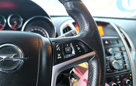 Opel Astra J, 2011 год, 587 000 рублей, 13 фотография