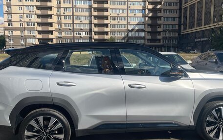 Geely Atlas, 2025 год, 3 000 000 рублей, 2 фотография