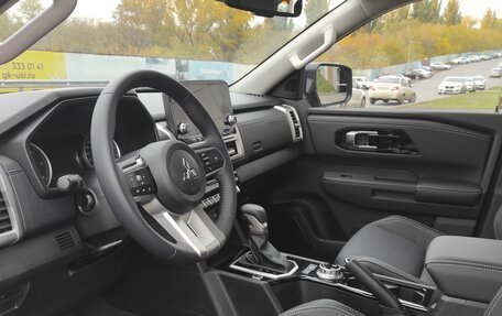 Mitsubishi L200, 2025 год, 4 990 000 рублей, 11 фотография