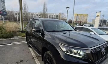 Toyota Land Cruiser Prado 150 рестайлинг 2, 2021 год, 6 750 000 рублей, 2 фотография