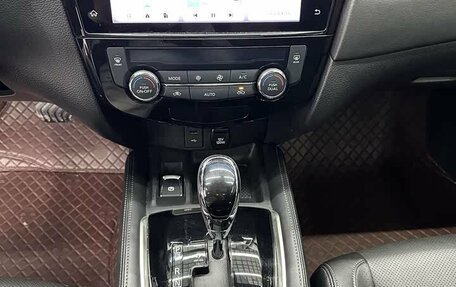 Nissan X-Trail, 2022 год, 2 390 000 рублей, 8 фотография