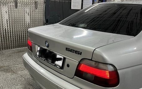 BMW 5 серия, 2001 год, 450 000 рублей, 2 фотография