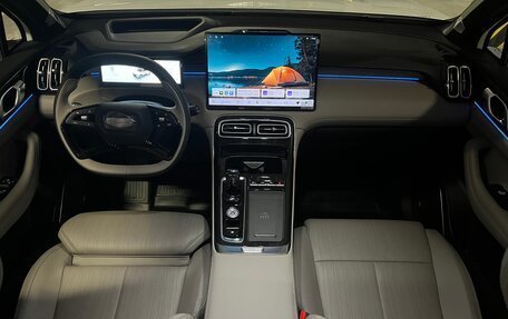 Geely Atlas, 2025 год, 3 000 000 рублей, 21 фотография