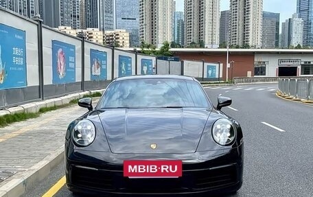 Porsche 911, 2021 год, 14 500 000 рублей, 2 фотография