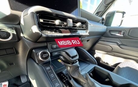 Toyota Land Cruiser Prado, 2024 год, 10 290 000 рублей, 18 фотография