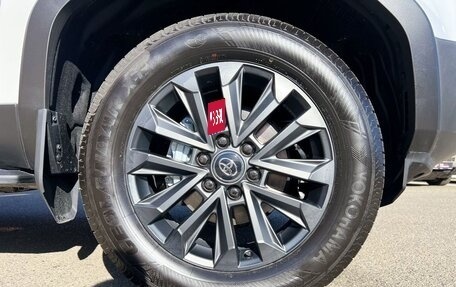 Toyota Land Cruiser Prado, 2024 год, 10 290 000 рублей, 33 фотография