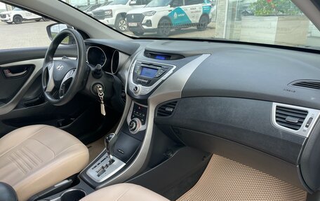 Hyundai Avante, 2011 год, 698 000 рублей, 12 фотография