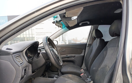 KIA Rio II, 2009 год, 415 000 рублей, 20 фотография