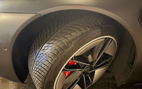 Audi RS e-tron GT, 2022 год, 9 500 000 рублей, 9 фотография