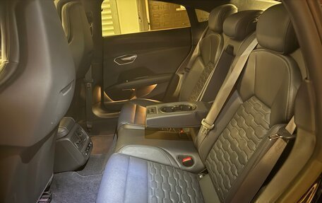 Audi RS e-tron GT, 2022 год, 9 500 000 рублей, 27 фотография