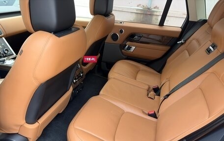 Land Rover Range Rover IV рестайлинг, 2018 год, 7 500 000 рублей, 18 фотография