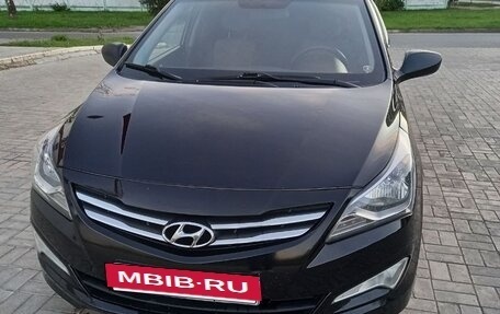 Hyundai Solaris II рестайлинг, 2015 год, 870 000 рублей, 8 фотография