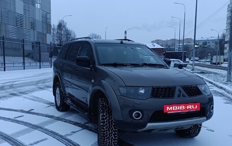 Mitsubishi Pajero Sport II рестайлинг, 2011 год, 1 800 000 рублей, 3 фотография