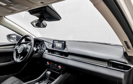 Mazda 6, 2020 год, 2 650 000 рублей, 11 фотография