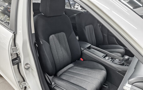 Mazda 6, 2020 год, 2 650 000 рублей, 23 фотография