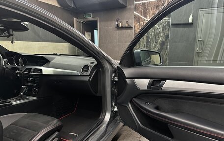 Mercedes-Benz C-Класс, 2013 год, 2 150 000 рублей, 4 фотография