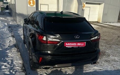 Lexus RX IV рестайлинг, 2018 год, 3 900 000 рублей, 3 фотография