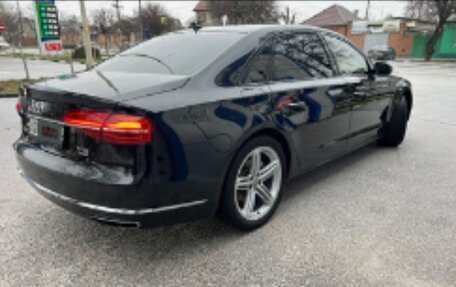 Audi A8, 2014 год, 1 850 000 рублей, 9 фотография
