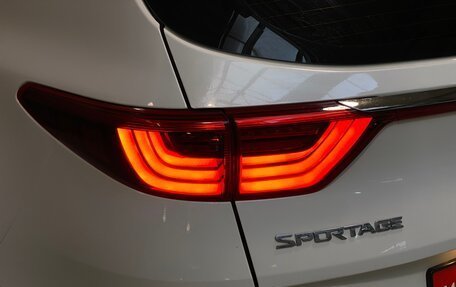 KIA Sportage IV рестайлинг, 2018 год, 2 000 000 рублей, 8 фотография