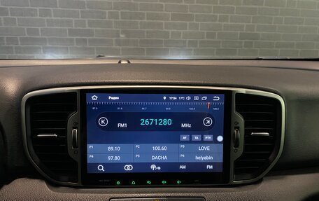 KIA Sportage IV рестайлинг, 2018 год, 2 000 000 рублей, 14 фотография