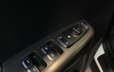 KIA Sportage IV рестайлинг, 2018 год, 2 000 000 рублей, 17 фотография