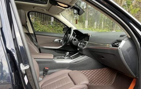 BMW 3 серия, 2021 год, 3 070 000 рублей, 6 фотография