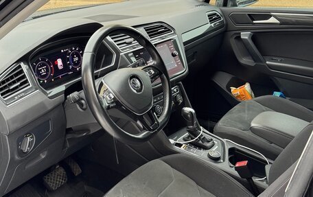 Volkswagen Tiguan II, 2019 год, 2 650 000 рублей, 8 фотография