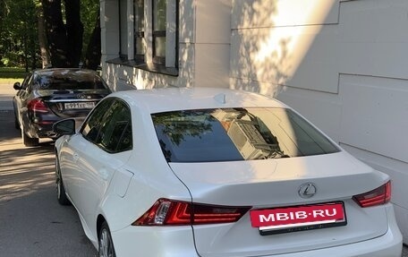Lexus IS III, 2016 год, 1 950 000 рублей, 2 фотография