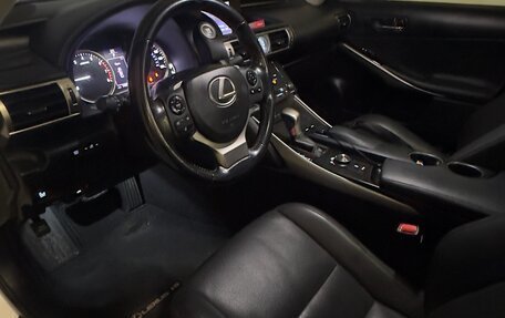 Lexus IS III, 2016 год, 1 950 000 рублей, 11 фотография