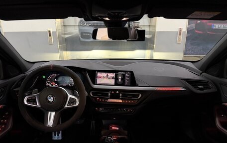 BMW 1 серия, 2021 год, 2 500 002 рублей, 8 фотография