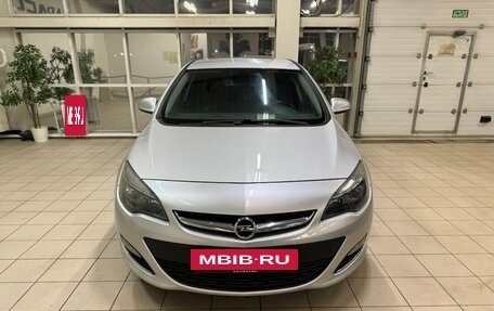 Opel Astra J, 2013 год, 780 000 рублей, 2 фотография