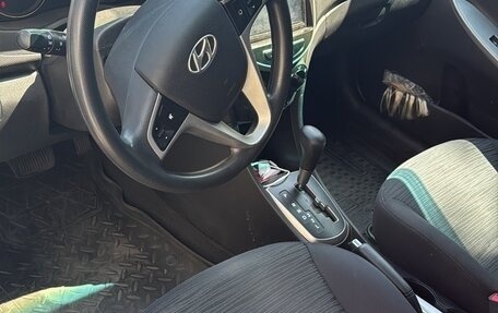 Hyundai Solaris II рестайлинг, 2014 год, 760 000 рублей, 5 фотография