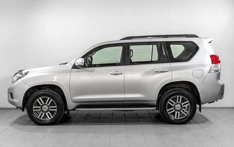 Toyota Land Cruiser Prado 150 рестайлинг 2, 2013 год, 3 495 000 рублей, 8 фотография