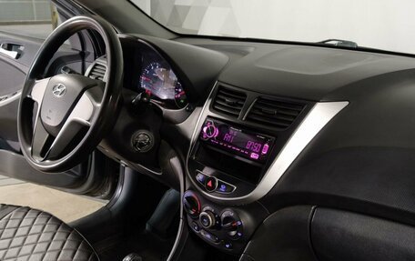 Hyundai Solaris II рестайлинг, 2012 год, 716 000 рублей, 8 фотография