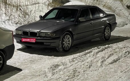 BMW 7 серия, 2001 год, 550 000 рублей, 1 фотография