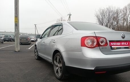 Volkswagen Jetta VI, 2008 год, 610 000 рублей, 3 фотография