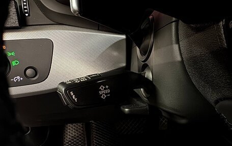 Audi A4, 2016 год, 2 850 000 рублей, 22 фотография