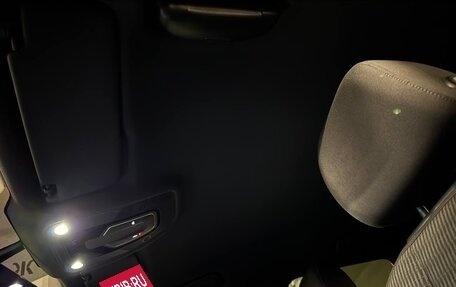 Audi A4, 2016 год, 2 850 000 рублей, 23 фотография