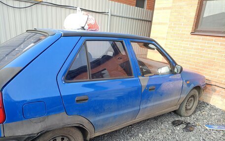 Skoda Felicia I рестайлинг, 1995 год, 250 000 рублей, 3 фотография