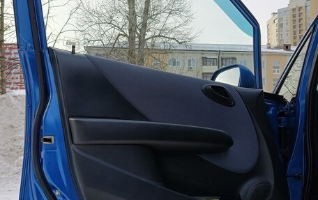 Honda Jazz I рестайлинг, 2005 год, 449 000 рублей, 12 фотография