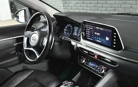 Hyundai Sonata VIII, 2021 год, 2 050 000 рублей, 14 фотография