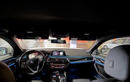 BMW 5 серия, 2018 год, 3 500 000 рублей, 9 фотография