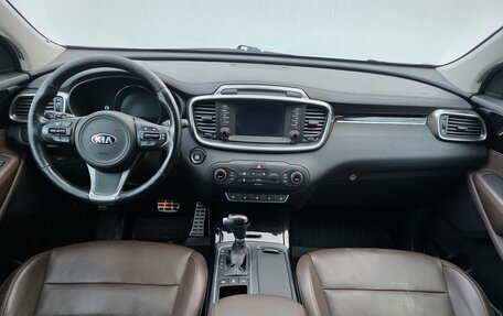 KIA Sorento III Prime рестайлинг, 2017 год, 2 500 000 рублей, 11 фотография