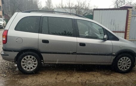 Opel Zafira A рестайлинг, 2001 год, 400 000 рублей, 4 фотография