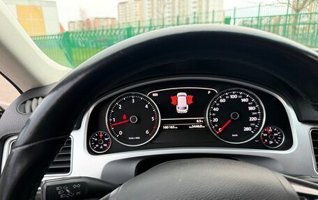 Volkswagen Touareg III, 2016 год, 3 200 000 рублей, 9 фотография