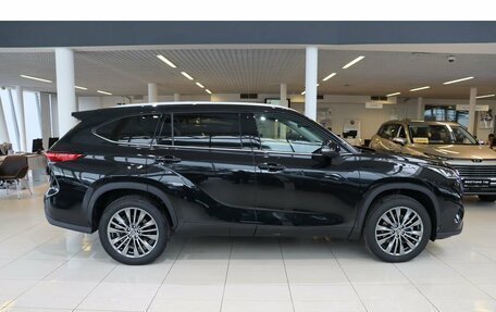 Toyota Highlander, 2025 год, 5 700 000 рублей, 4 фотография