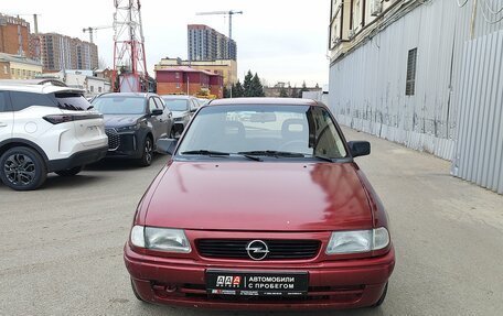 Opel Astra F, 1993 год, 187 000 рублей, 2 фотография