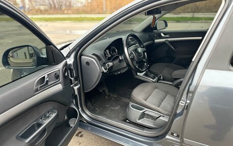 Skoda Octavia, 2011 год, 890 000 рублей, 10 фотография